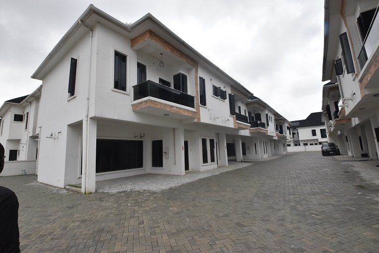 SalesVille Properties